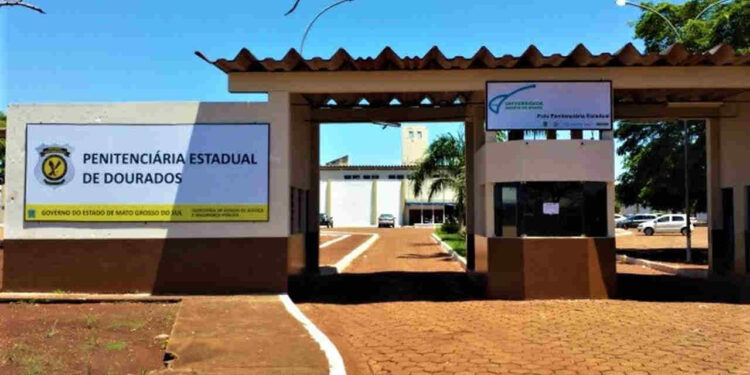 Interno morre em presídio de MS após participar de jogo de futebol