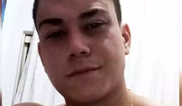 “É um pedaço da gente que vai”, diz mãe de rapaz assassinado a tiros