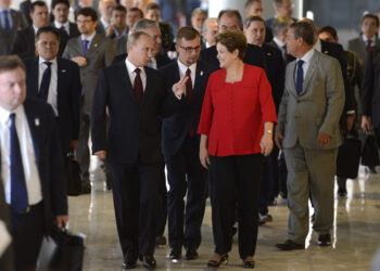 Dilma se reúne com Vladimir Putin na Rússia