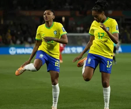 Goleada brasileira faz disparar busca por jogadoras da seleção na internet