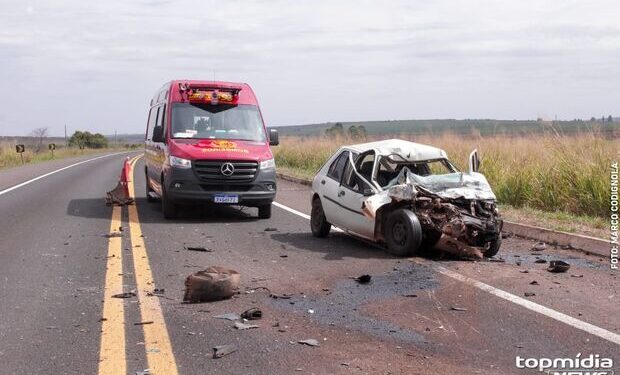Motorista de Fiesta morre ao tentar ultrapassar em área proibida na BR-262