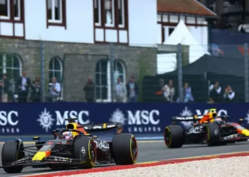 Perez explica diferença de 22s para o ‘paciente’ Verstappen na Bélgica