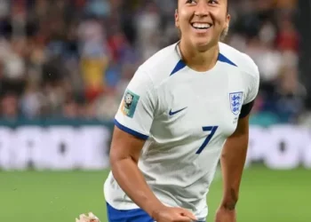 Copa 2023: Inglaterra resolve em 5 min, vence a Dinamarca e encaminha vaga