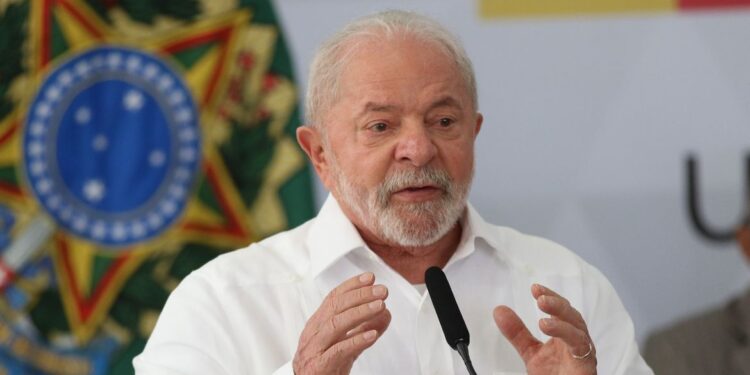 Lula prioriza economia e elevação da receita na volta do Congresso