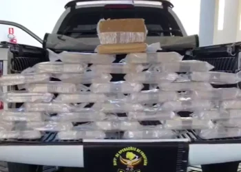 Homem é preso ao transportar R$ 2,8 milhões em cocaína para o PR