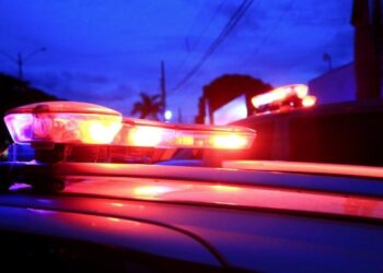 Acusado de estupro, homem é preso dentro de casa após ser reconhecido por vítima