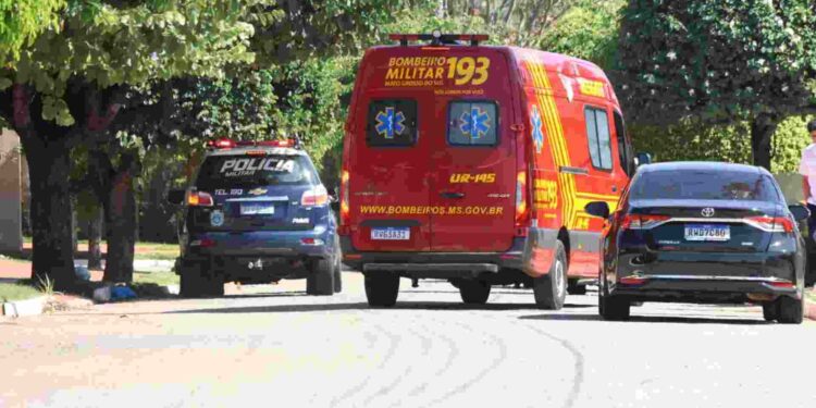 Mulher é socorrida com ferimento a tiro na casa de pecuarista que morreu em acidente de avião