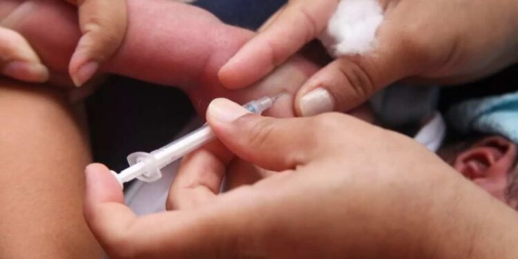 3 casos confirmados: O que é a coqueluche e por que preocupa a saúde de Mato Grosso do Sul?