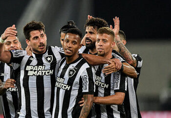 Com time misto, Botafogo só empata com o Defensa y Justicia pela Sul-Americana