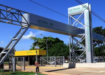 Justiça mantém bloqueio de R$ 19,5 milhões de empresa investigada por fraudes no Detran-MS