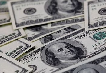 Dólar à vista cai 1,63%, a R$4,85 na venda, e Ibovespa fecha dia em alta