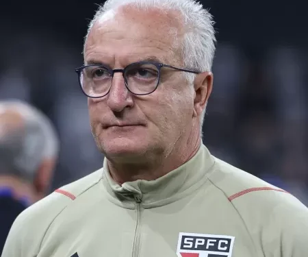 SPFC empolga torcida, mas vive maior seca com Dorival em meio a decisões