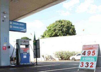 LISTA: Disputa por preços faz gasolina ser encontrada a R$ 4,95 em Campo Grande