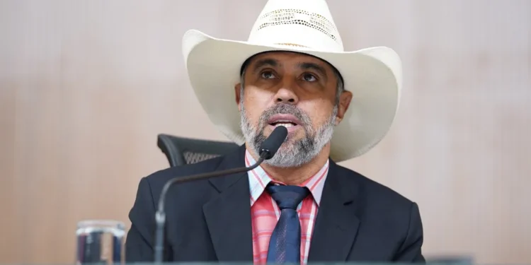 PF faz buscas contra o deputado estadual Amauri Ribeiro, suspeito de envolvimento nos atos golpistas