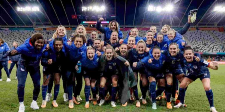 Holanda faz goleada de 7 a 0 e ultrapassa EUA na liderança do grupo na Copa do Mundo