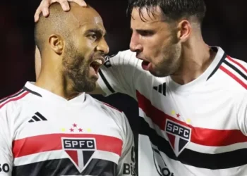 São Paulo sofre com ex-Santos, perde para a LDU e vai precisar de nova virada na Sul-Americana