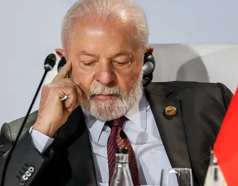 Na África, Lula diz que Bolsonaro tratou continente ‘com indiferença’