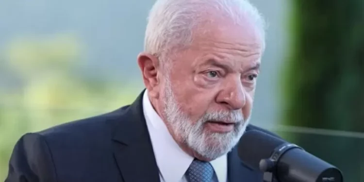 Em dia de Copom, Lula critica presidente do BC: ‘Não entende de Brasil’