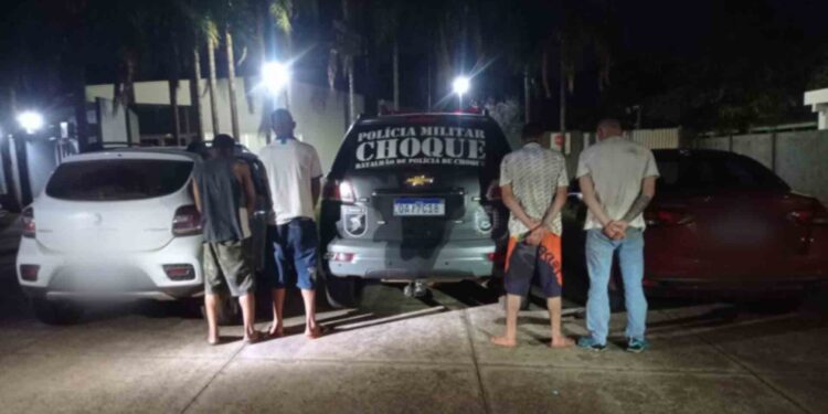 ‘Marcola’ foge e polícia prende quatro de quadrilha que arrastava carros em Mato Grosso do Sul