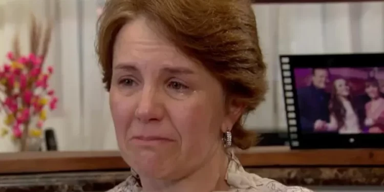 ‘Família macumbeira’ foi momento de ‘extrema tristeza’, diz mãe de Larissa