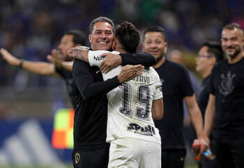 Com força máxima, Corinthians recebe Estudiantes pelas quartas de final da Sul-Americana