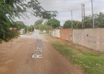 Homem morre em confronto com a PM após tentar matar morador a facadas em Campo Grande