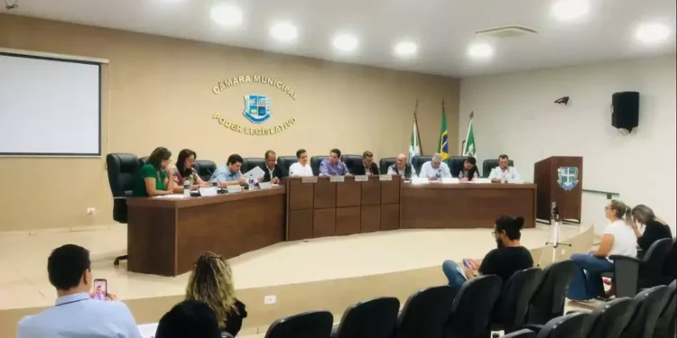 MPMS apura ‘farra das diárias’ de mais de R$ 1 milhão da Câmara de Bonito