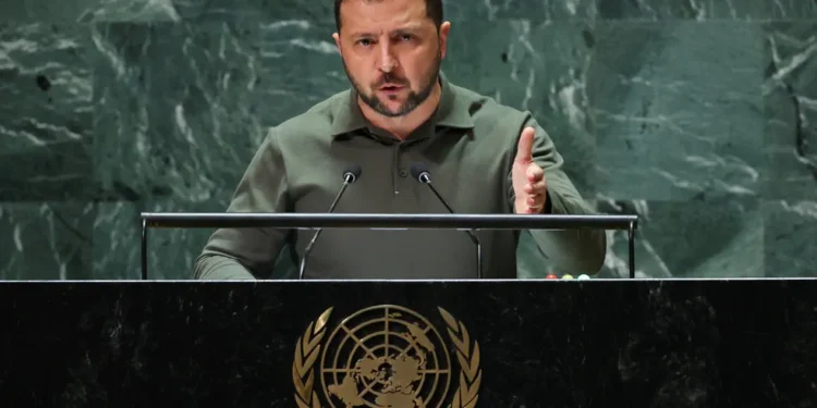 Zelensky, da Ucrânia, pede punição para a Rússia na ONU e diz que não se pode ‘confiar no mal’