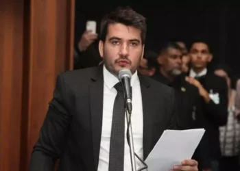 Rafael Tavares é condenado por crime de ódio