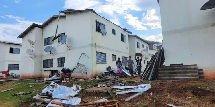 Vendaval em Corumbá causa prejuízo estimado em R$ 3,7 milhões