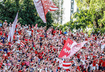 Time da série C recebe oferta de quase R$ 1 bilhão para virar SAF