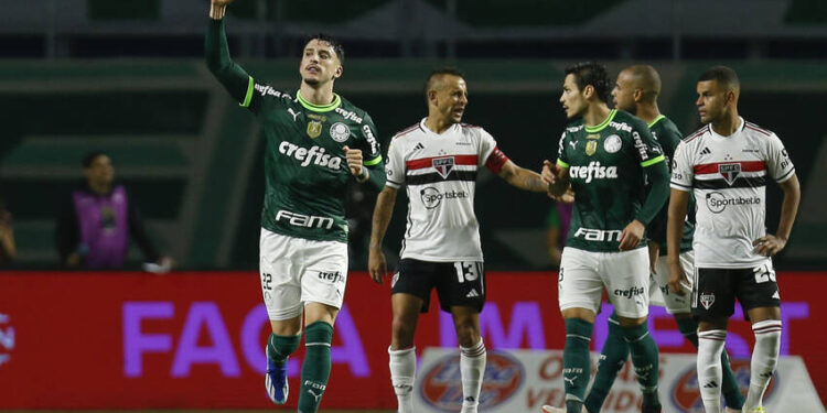 O massacre raivoso do Palmeiras diante do sonolento São Paulo. 5 a 0. ‘Foi vergonhoso’, assume Dorival Júnior