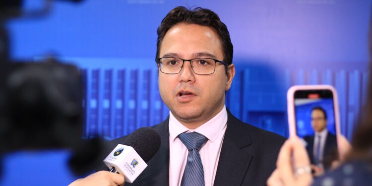 Audiência pública vai debater espera de pacientes por cirurgias e consultas no SUS na terça-feira