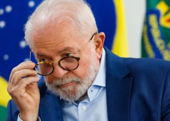 Lula retoma nesta segunda-feira viagens internacionais com agendas no Oriente Médio e Alemanha