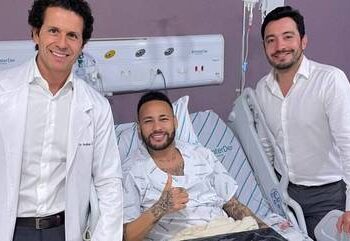 Neymar tem alta neste sábado (4) após cirurgia no joelho esquerdo