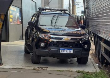 Três empresas são alvos da PF em operação contra contrabando de pneus em Campo Grande