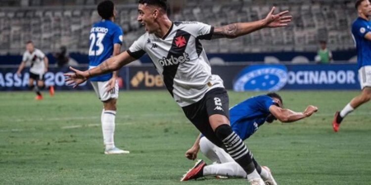 Cruzeiro e Vasco empatam no Mineirão vazio e continuam sob risco de queda no Brasileirão