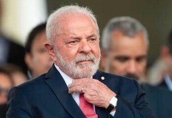 Falas de Lula que equiparam Israel ao Hamas podem dificultar novas repatriações, avaliam especialistas
