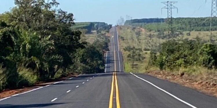 Acidente grave deixa uma pessoa morta na BR-262, entre Anastácio e Miranda