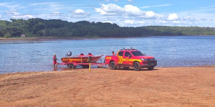 Dois homens morrem afogados após passeio de barco em meio à tempestade em Selvíria