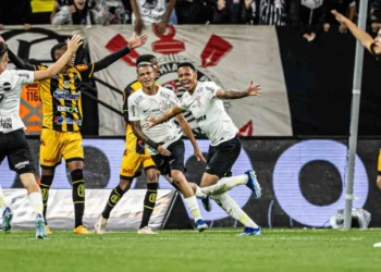 Corinthians bate o Novorizontino e é finalista da Copinha
