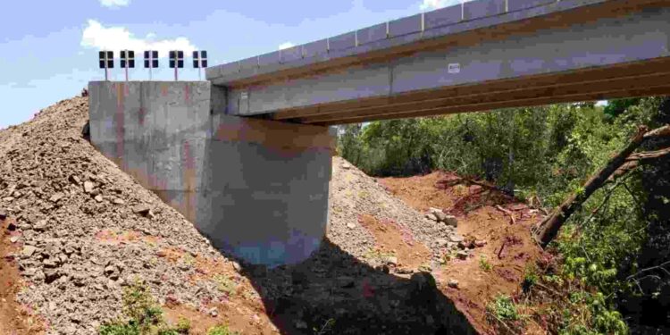 Com R$ 519 milhões em obras federais paradas em MS, projetos de infraestrutura lideram lista