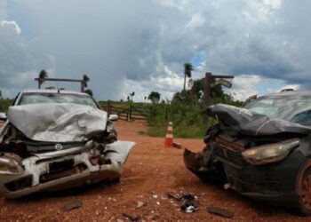 Batida entre carros termina com uma pessoa morta e duas feridas na MS-382 em Bonito