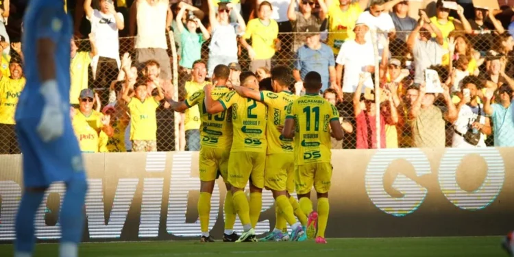 Com um a mais, Santos vacila e cede empate ao Mirassol nos acréscimos pelo Paulistão