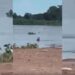 Calor de Corumbá obriga casal a fazer ‘besteirinha’ na Prainha do Porto Geral