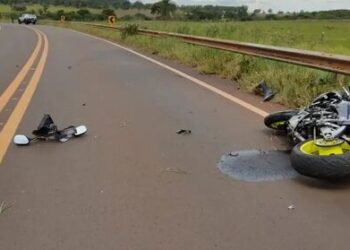 Jovem em moto de alta cilindrada bate em guard rail e morre em Amambai