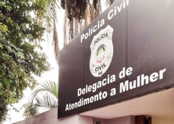 Após invadir casa da ex e tentar golpeá-la com canivete, homem acaba preso em Corumbá