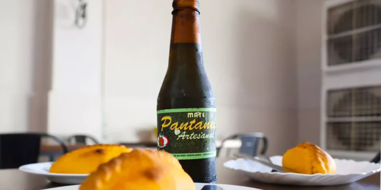 Arroz com feijão do corumbaense, saltenha e mate chimarrão é escolha para conquistar turistas