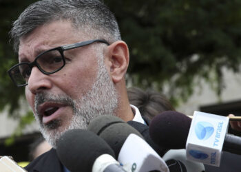 PSL expulsa deputado federal Alexandre Frota