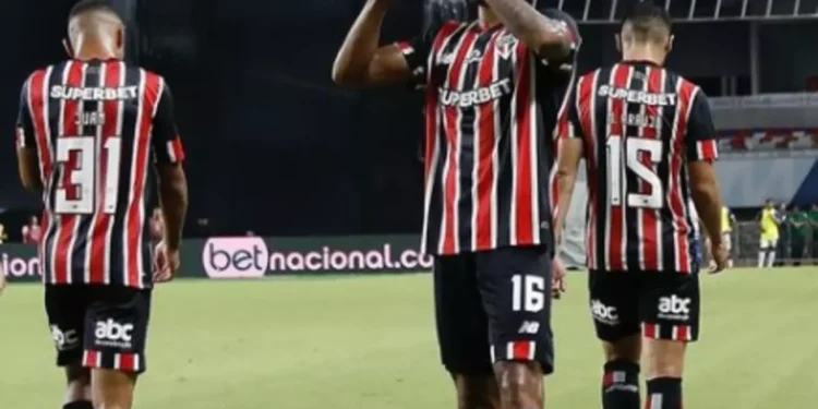 São Paulo bate Águia de Marabá e praticamente garante vaga nas oitavas da Copa do Brasil